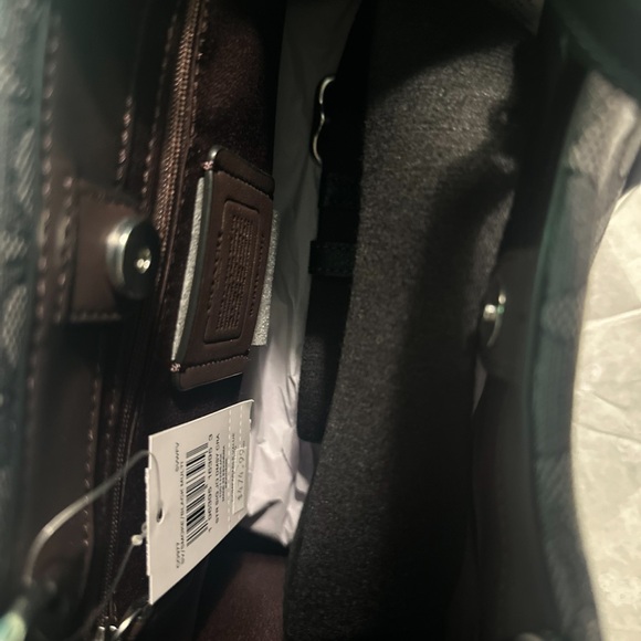 COACH DEMPSEY CARRYALL. LIMITED EDITION!! ORIGINAL PRICE $474 - Picture 5 of 7